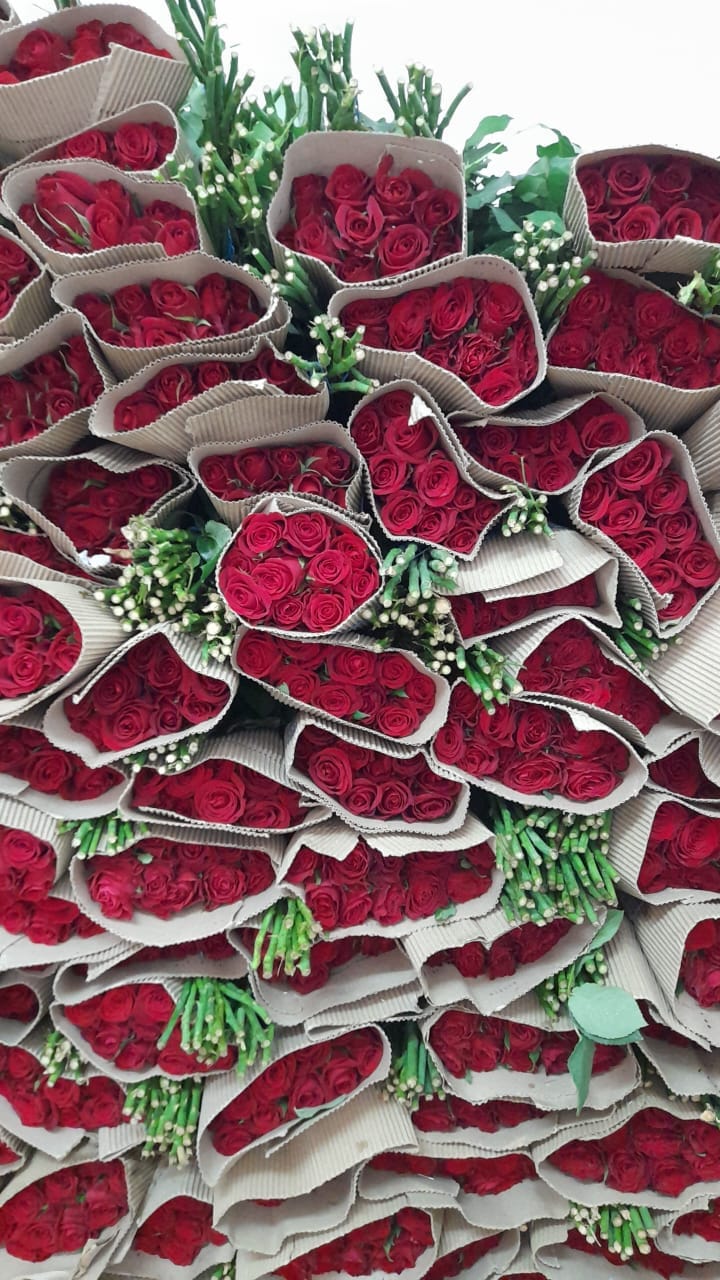 Flower Vendor in Nairobi, Kenya | Fresh Flowers & Same Day Delivery