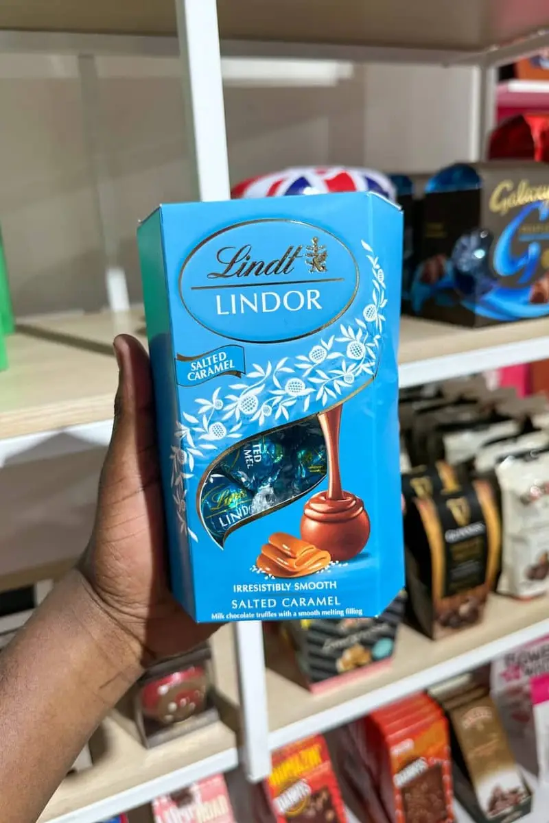 Lindt Lindoh Salted caramel - Chocolates Kenya, Nairobi gift delivery | Floral Whispers Gifts - Image 1