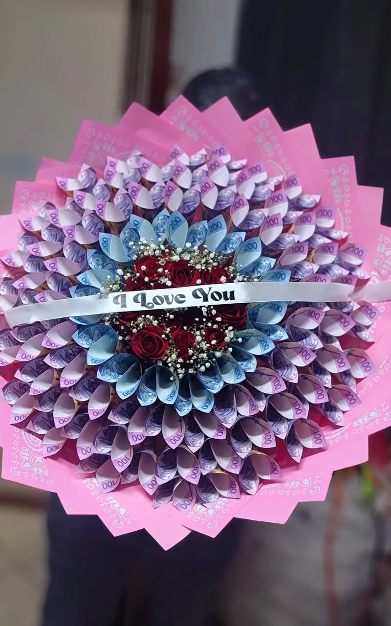 Scarlet Passion Money bouquet - Premium flower delivery Nairobi CBD, Westlands, Karen | Floral Whispers Gifts - Image 1