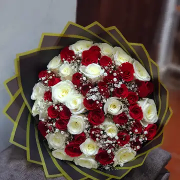 Vintage Blooms — flowers delivered in Nairobi by Floral Whispers Gifts