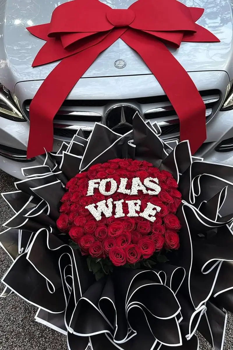 Queen's Promise Luxury Rose - Premium flower delivery Nairobi CBD, Westlands, Karen | Floral Whispers Gifts - Image 1