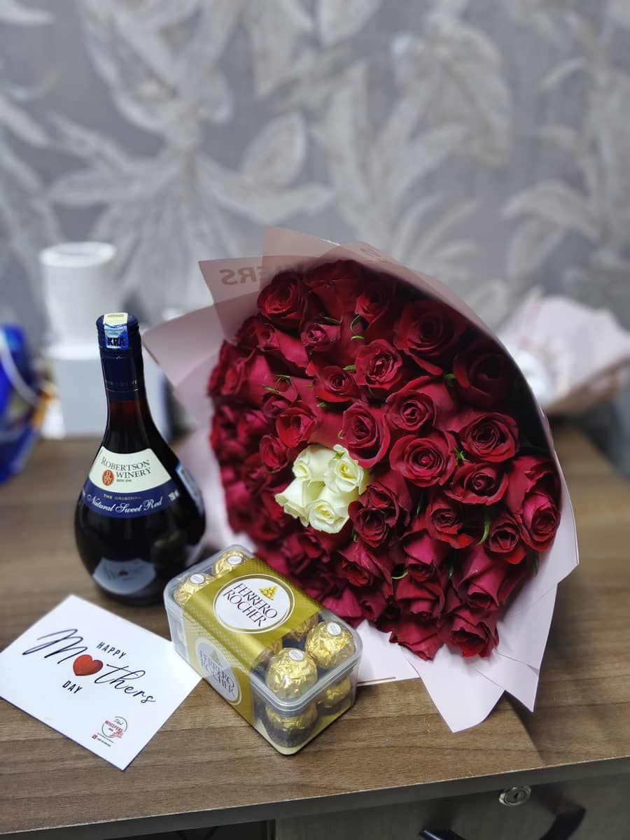 Golden Celebration Gift Hamper – Luxury Flowers, Wine & Ferrero Rocher T16 with Personalized Card — flowers delivered in Nairobi by Floral Whispers Gifts