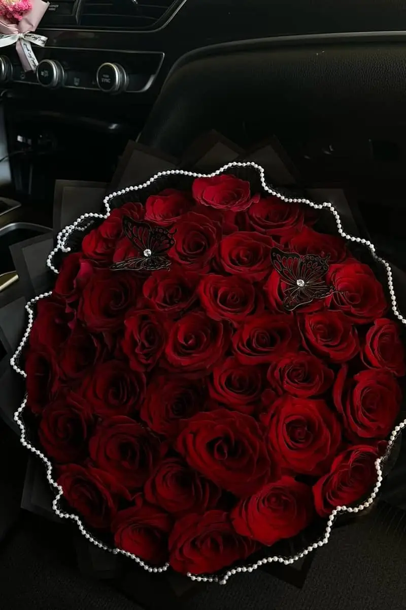 Serene Love Affair - Premium flower delivery Nairobi CBD, Westlands, Karen | Floral Whispers Gifts - Image 1