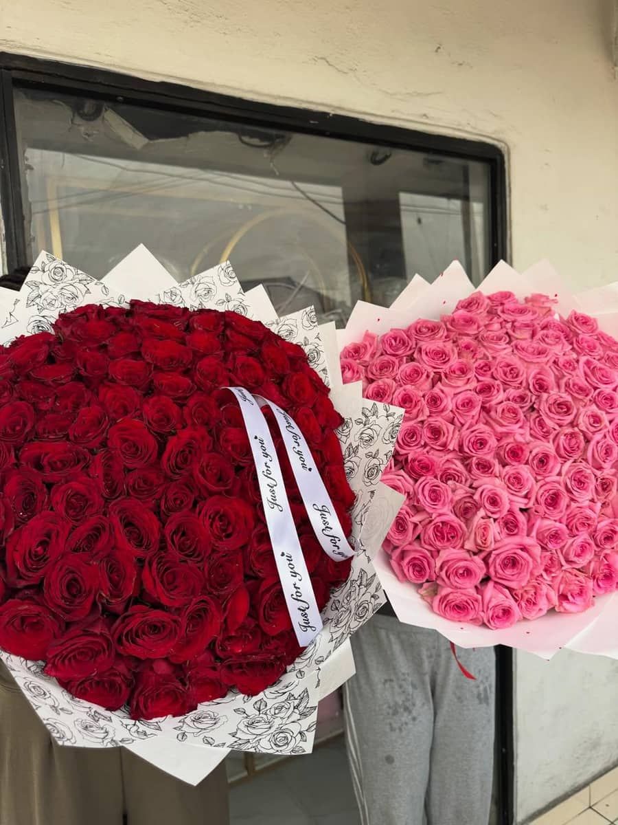 200 Roses (Red& Pink) — flowers delivered in Nairobi by Floral Whispers Gifts