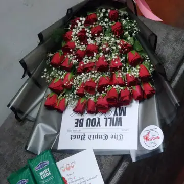 Luxury Red Roses flower bouquet — flowers delivered in Nairobi by Floral Whispers Gifts