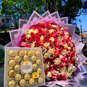 Luxury Romantic Rose bouquet — flowers delivered in Nairobi by Floral Whispers Gifts